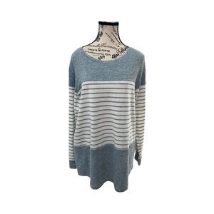 Vemvan Women's Long Sleeve Blue Color Block Round Neck Striped  Top Size XL